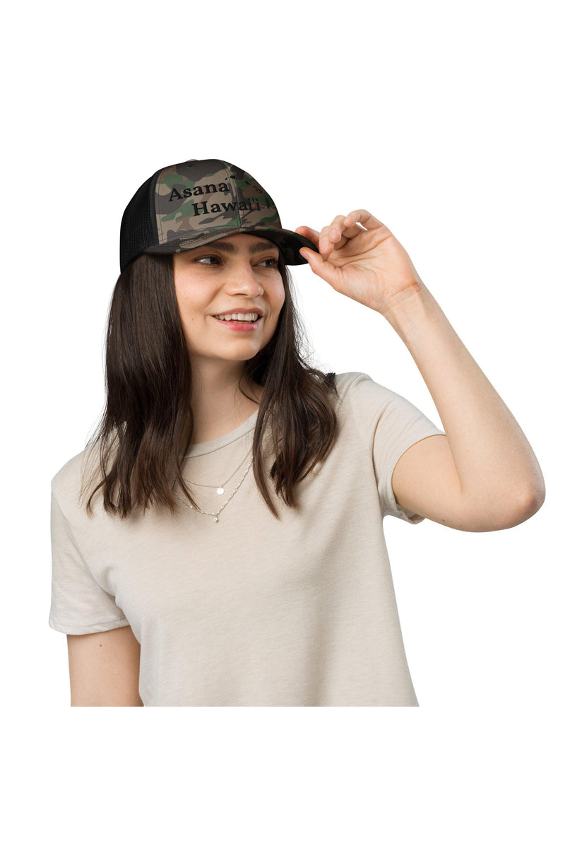 Camouflage trucker hat