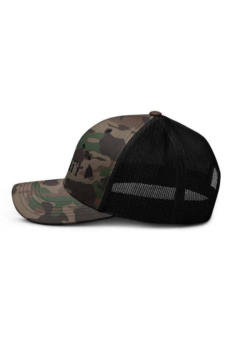 Camouflage trucker hat