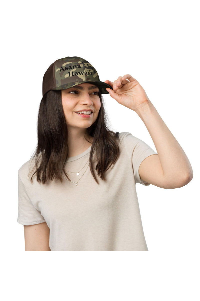 Camouflage trucker hat