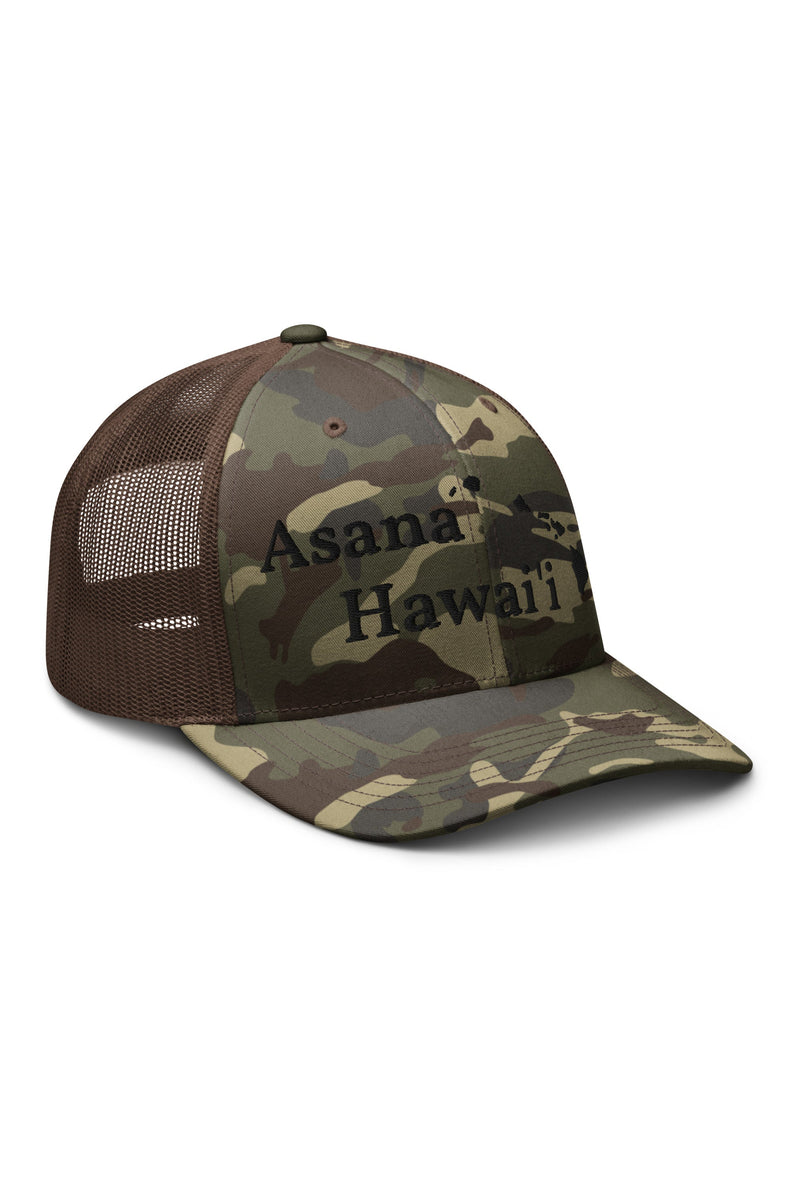 Camouflage trucker hat