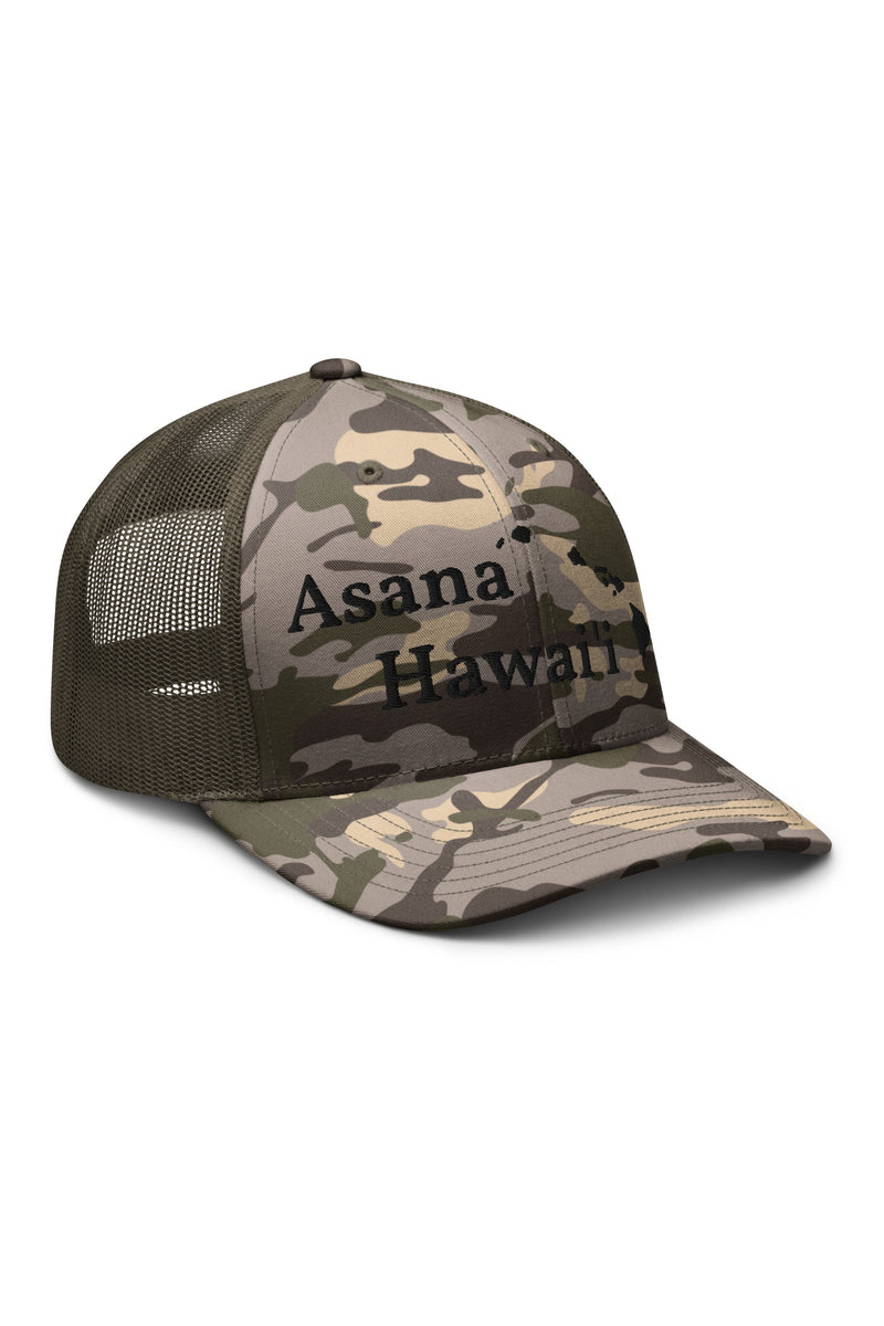 Camouflage trucker hat